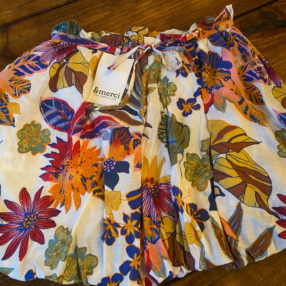Boutique skirt